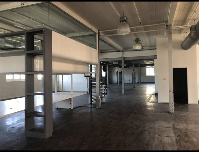 792M² OFFICE TO LET IN GARDENS